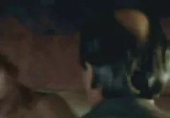 चश्मे के साथ एक परिपक्व आदमी एक युवा जापानी महिला को एक 69 मुद्रा में एक blowjob के सेक्स सेक्सी मूवी दौरान कुनी बनाता है