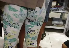 व्हाइट सेक्सी फिल्म वीडियो फुल स्टड ने आबनूस फूहड़ की गांड चाटी और उसे पूल द्वारा सेक्स के लिए बोला