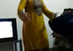 टैटू के सेक्सी फुल मूवी वीडियो में साथ एक कुतिया को कास्टिंग के दौरान कुत्ते शैली में गड़बड़ कर दिया जाता है