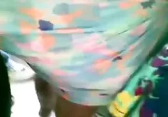 चार महिलाएं कैमरे के लिए पोज़ देते हुए शॉवर सेक्सी मूवी सेक्सी मूवी हिंदी में लेती हैं