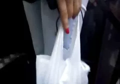हंक लिंग से पहले बड़े स्तन के साथ एक टैटू प्यारी के गले को धक्का एचडी एचडी सेक्सी मूवी देता है